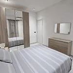 La Maddalena Holiday Home Vakantiehuis