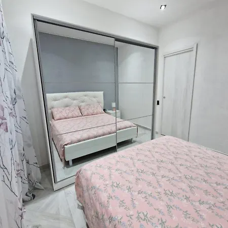 La Maddalena Holiday Home Tatil Evi *