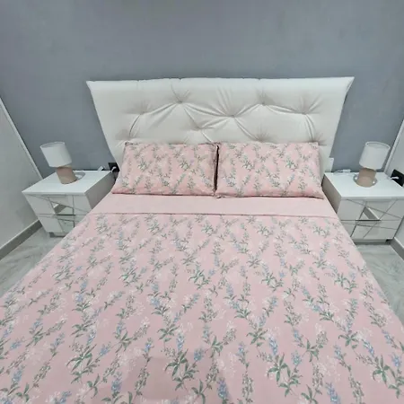 La Maddalena Holiday Home Tatil Evi