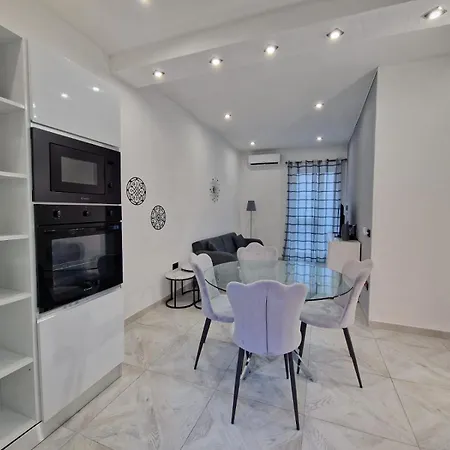 Vakantiehuis La Maddalena Holiday Home *