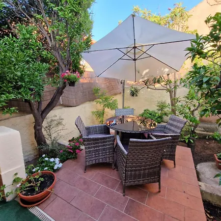 La Maddalena Holiday Home Tatil Evi *